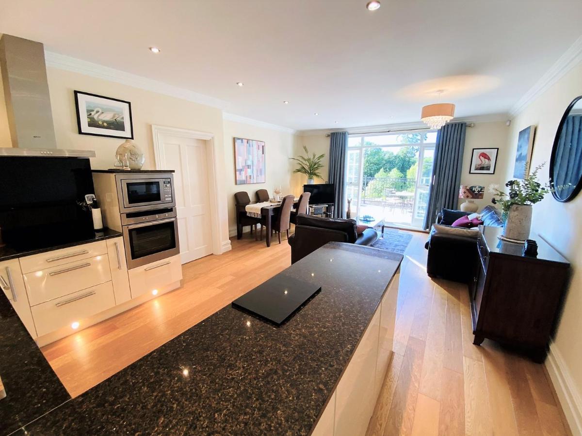 Hazelwood Hideaway: Spacious 2 Bed Apartment Silverdale  Eksteriør bilde