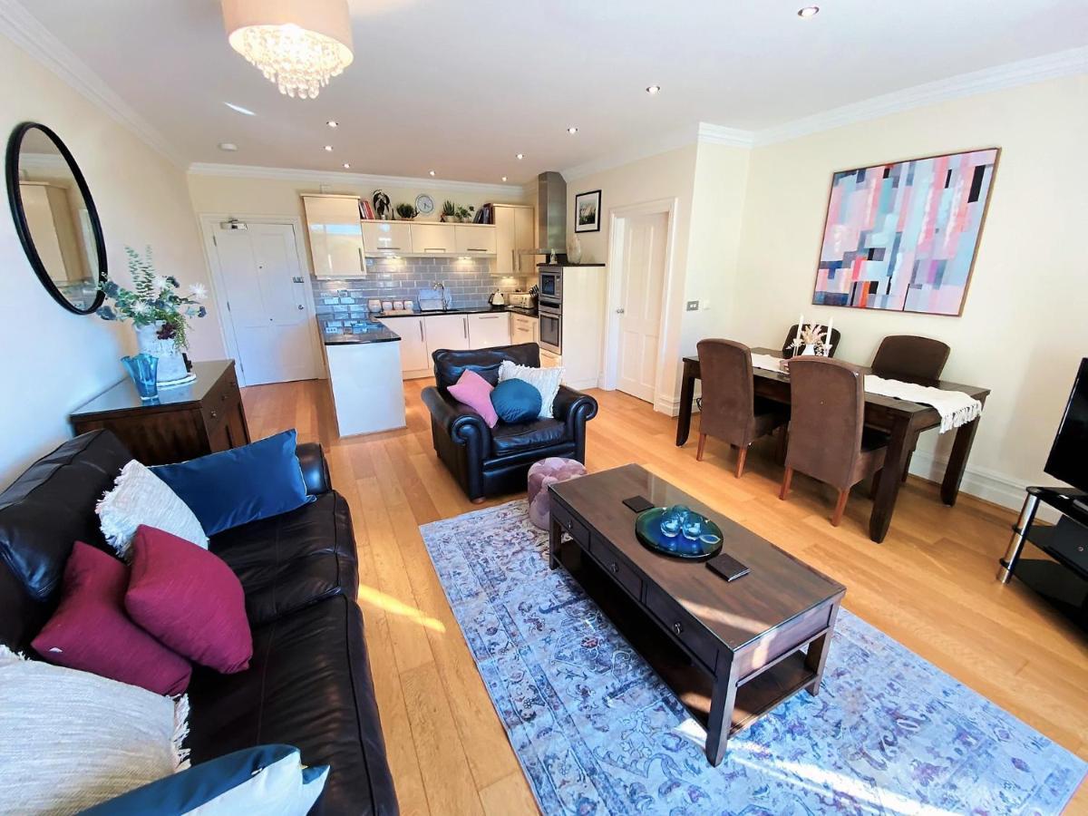 Hazelwood Hideaway: Spacious 2 Bed Apartment Silverdale  Eksteriør bilde